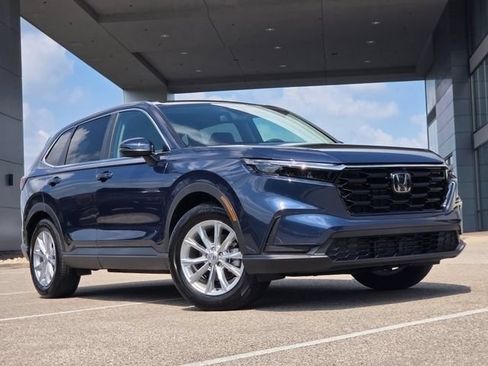 Used 2025 Honda CR-V EX image 2