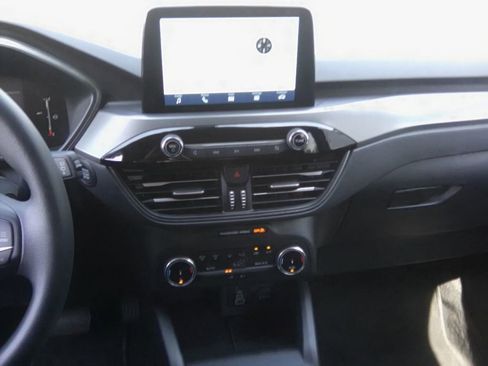 Used 2025 Ford Escape Active image 11