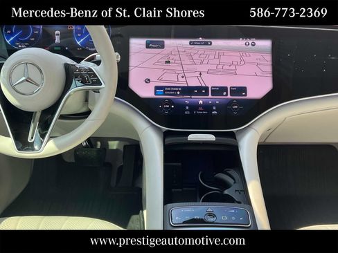 Certified 2023 Mercedes-Benz EQS 580 4MATIC SUV image 17