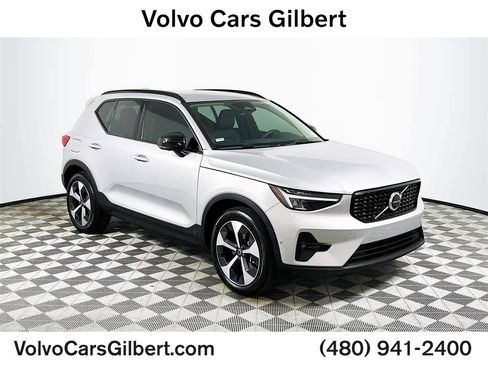 Used 2025 Volvo XC40 B5 Plus w/ Protection Package image 1