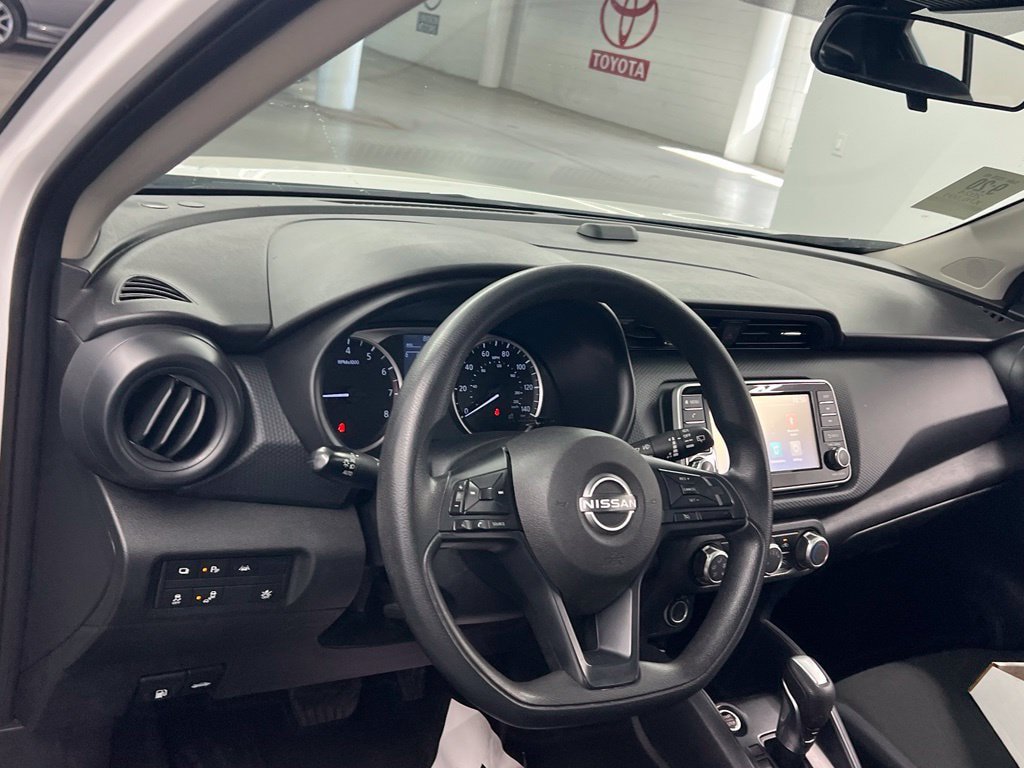 Used 2024 Nissan Kicks S FWD image 8