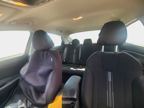 Used 2023 Hyundai Elantra SEL image 9