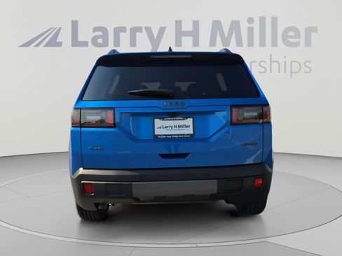New 2026 Jeep Cherokee Laredo AWD/4WD image 4
