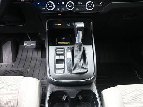 Used 2025 Honda CR-V EX-L image 13