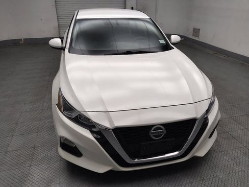 Used 2020 Nissan Altima 2.5 S FWD image 14