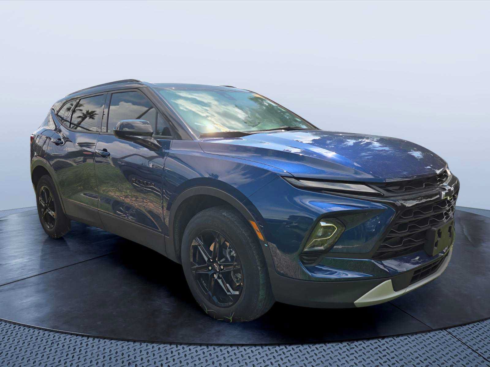 Used 2023 Chevrolet Blazer LT w/ Convenience Package FWD image 1