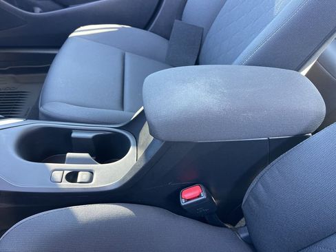 Used 2025 Toyota Corolla LE image 14