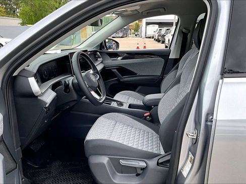 New 2026 Volkswagen Tiguan S image 21