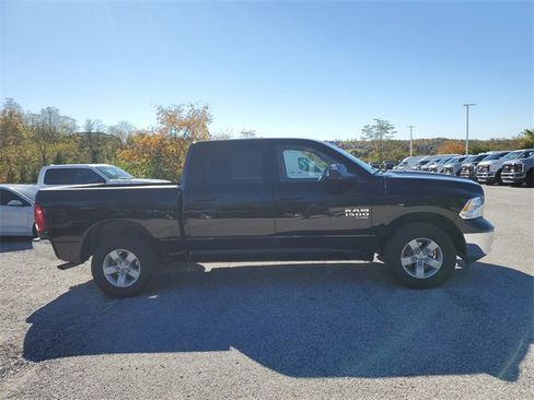 Used 2023 RAM 1500 Classic SLT w/ Trailer & Traction Group image 3