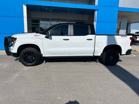Used 2026 Chevrolet Silverado 1500 Custom Trail Boss AWD/4WD image 1