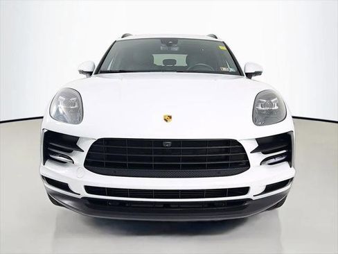 Certified 2021 Porsche Macan AWD/4WD image 6