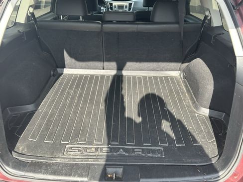 Used 2012 Subaru Outback 2.5i Limited w/ Moonroof Pkg image 25