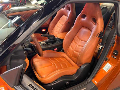 Used 2017 Nissan GT-R Premium w/ Premium Interior Package AWD/4WD image 13