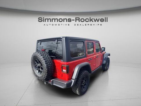 Used 2025 Jeep Wrangler Willys image 7
