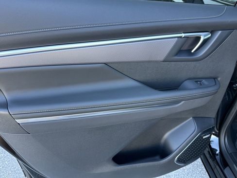 New 2026 Buick Enclave Sport Touring w/ Power Package image 21