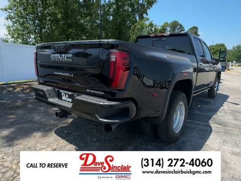 New 2026 GMC Sierra 3500 Denali Ultimate AWD/4WD image 8