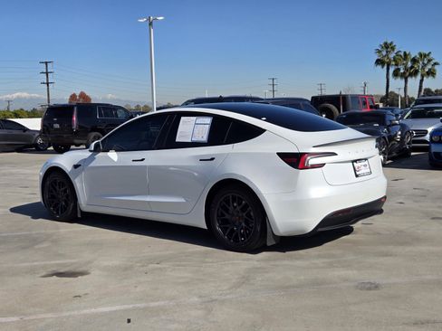 Used 2024 Tesla Model 3 Standard Range image 6