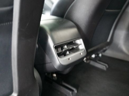 Used 2018 Tesla Model 3 Long Range AWD/4WD image 19