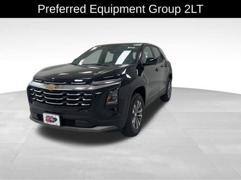 New 2026 Chevrolet Equinox LT w/ Convenience Package II AWD/4WD image 4