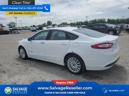 Used 2013 Ford Fusion SE FWD image 3