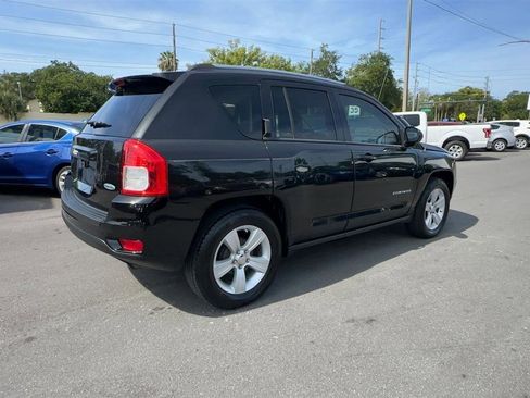 Used 2011 Jeep Compass Sport FWD image 11