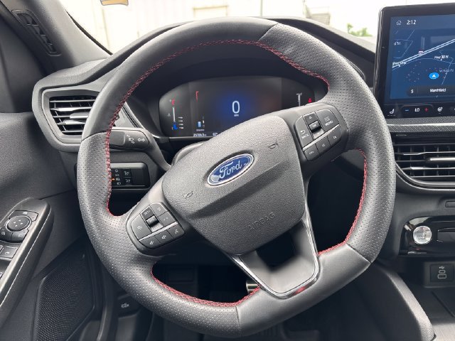 Used 2024 Ford Escape ST-Line w/ Tech Pack #1 AWD/4WD image 14