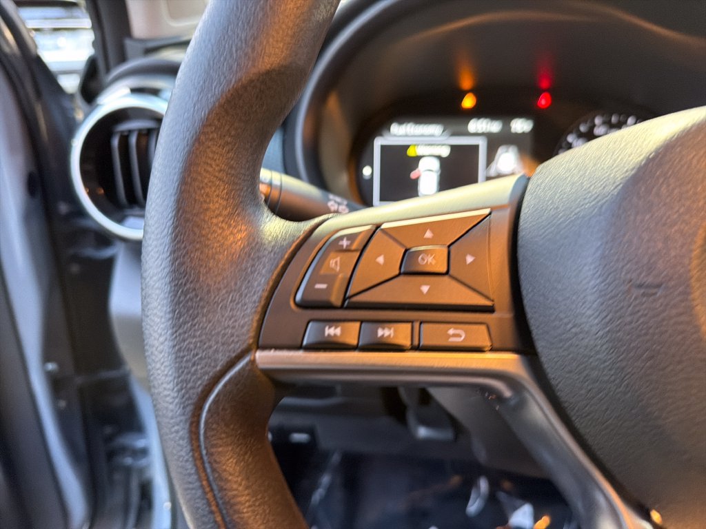 Used 2024 Nissan Kicks SV FWD image 19