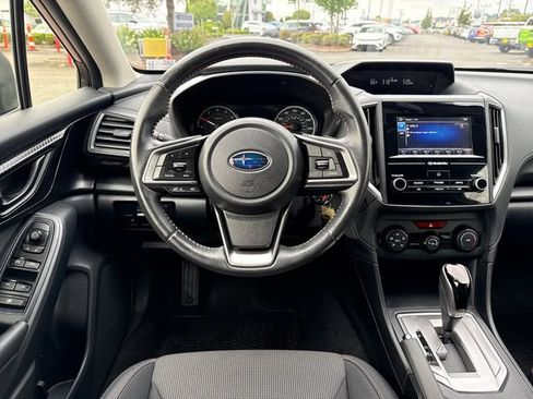 Used 2018 Subaru Crosstrek 2.0i Premium AWD/4WD image 17