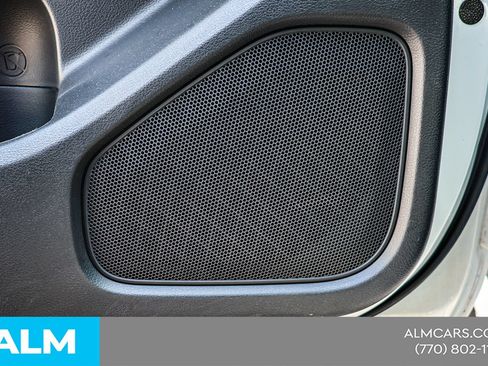 Certified 2025 Nissan Frontier SV RWD image 39