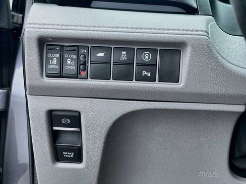 Used 2023 Honda Odyssey Elite image 10