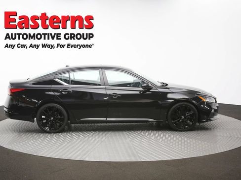Used 2022 Nissan Altima 2.0 SR FWD image 45