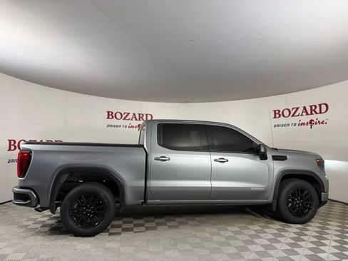 Used 2023 GMC Sierra 1500 Elevation RWD image 9