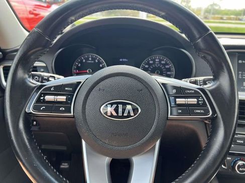 Used 2019 Kia Optima S w/ S Panoramic Sunroof Package FWD image 16