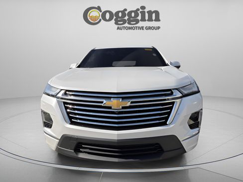 Used 2023 Chevrolet Traverse Premier image 15