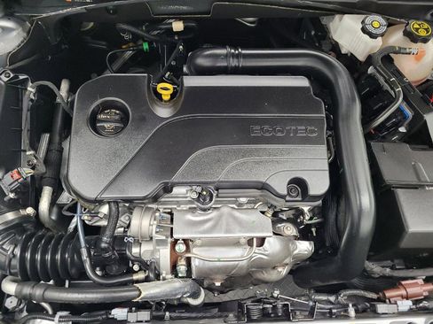 Used 2023 Chevrolet Malibu LT image 30