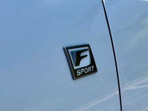 Used 2022 Lexus ES 350 F Sport w/ Accessory Package FWD image 15