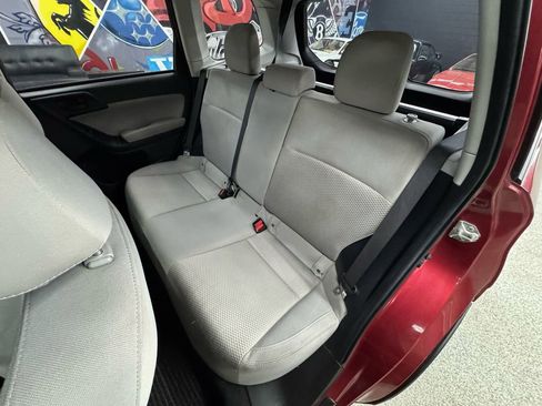 Used 2018 Subaru Forester 2.5i image 14