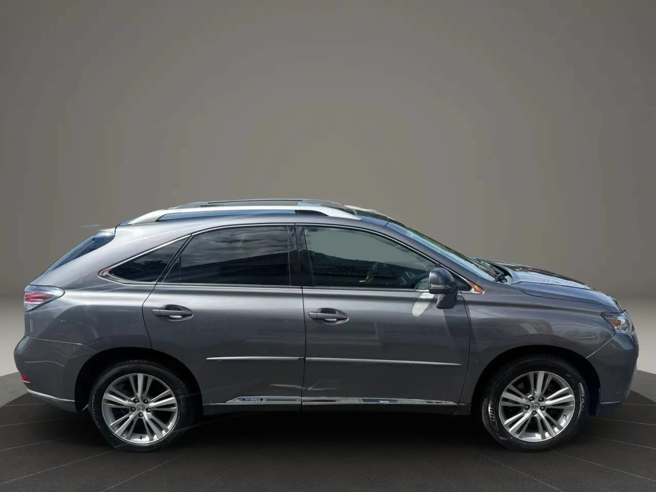 Used 2015 Lexus RX 450h AWD image 6
