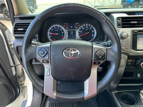 Used 2017 Toyota 4Runner SR5 Premium AWD/4WD image 15