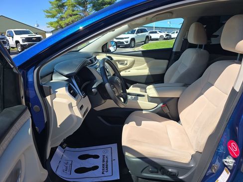 Used 2021 Nissan Murano SV AWD/4WD image 23