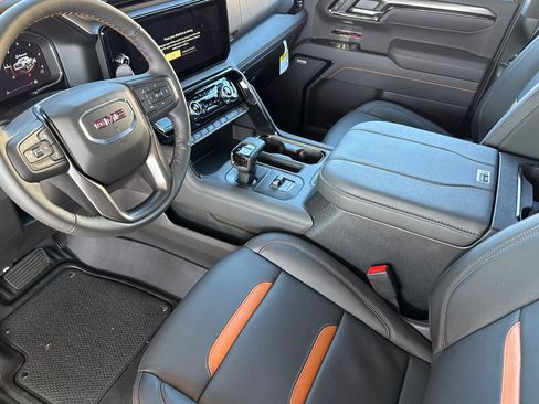 New 2026 GMC Sierra 1500 AT4 w/ AT4 Premium Package image 11