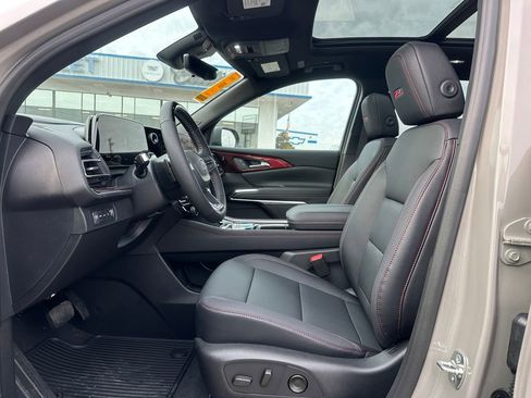 New 2026 Chevrolet Traverse Z71 w/ Enhanced Driving Package image 17