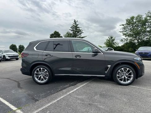New 2026 BMW X5 xDrive40i w/ Climate Comfort Package AWD/4WD image 11