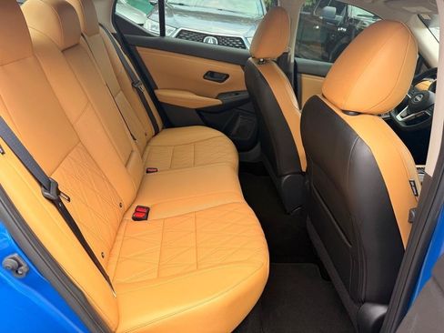 Used 2024 Nissan Sentra SV w/ SV Premium Package FWD image 18