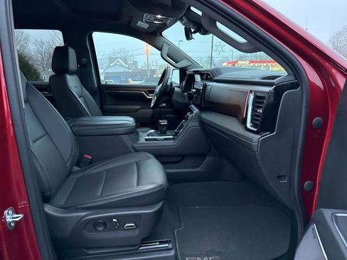 Used 2023 GMC Sierra 1500 Denali w/ Technology Package image 9