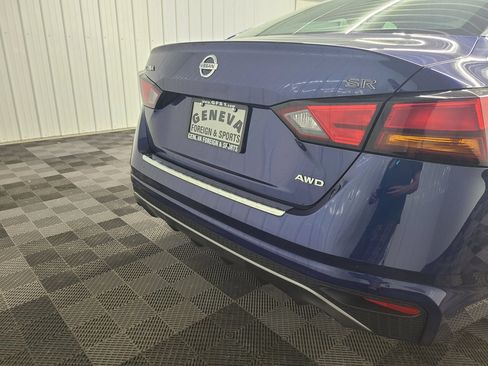 Used 2019 Nissan Altima 2.5 SR AWD/4WD image 19