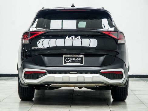 Used 2025 Kia Sportage EX w/ Premium Package FWD image 12