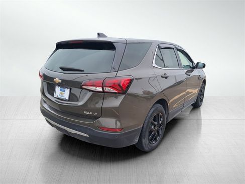 Used 2024 Chevrolet Equinox LT image 5