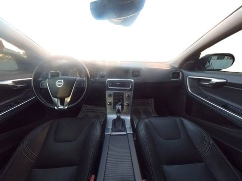 Used 2018 Volvo S60 T5 Dynamic w/ Vision Package AWD/4WD image 23