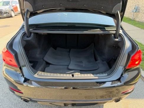 Used 2018 BMW 530i w/ Premium Package RWD image 14